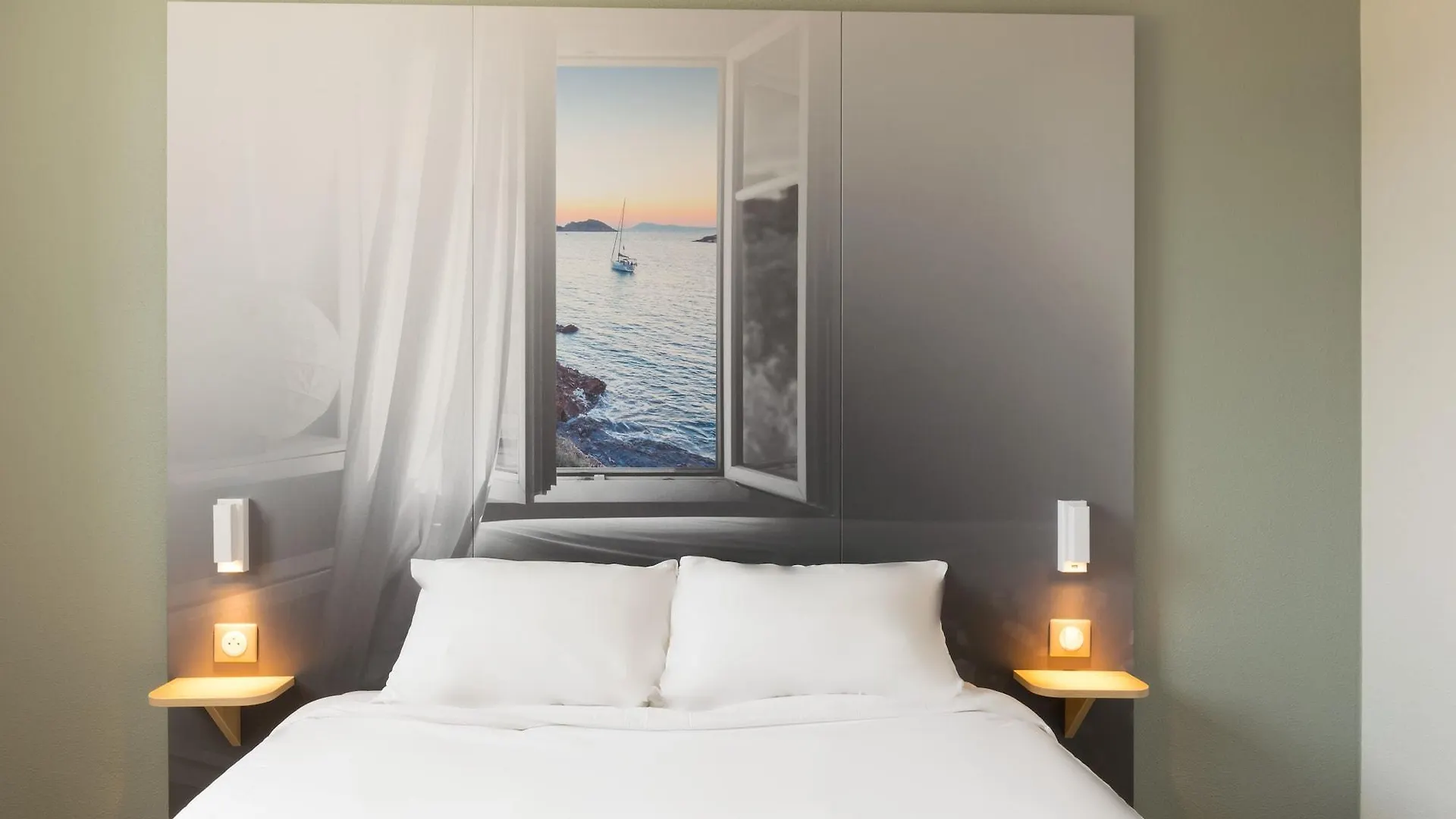 B&B Hotel Marseille La Valentine Saint Menet